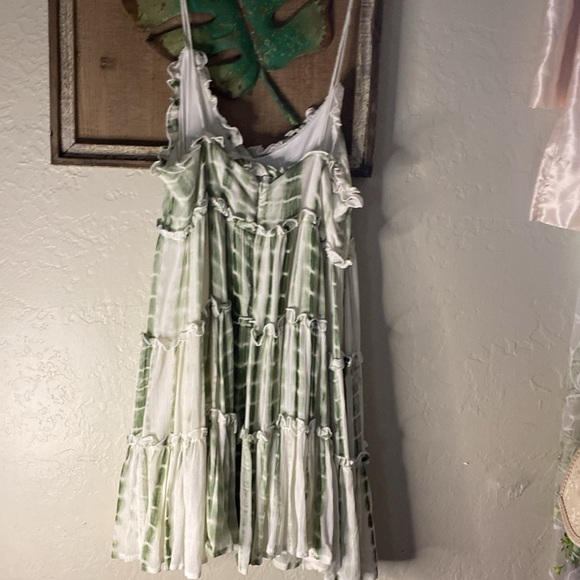 HOSTESS PICK!! Women’s NWOT Tyedye Ruffled Sundress - Picture 8 of 10